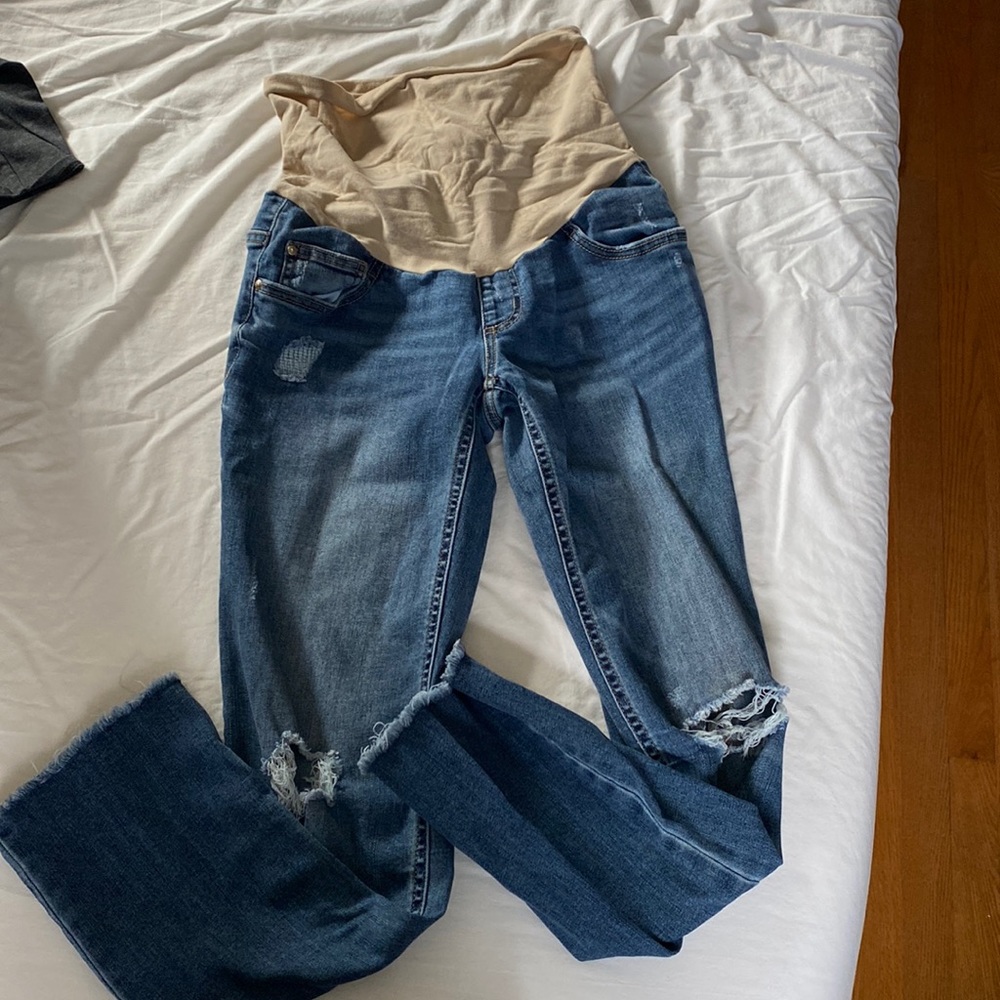 Jessica Simpson maternity jeans